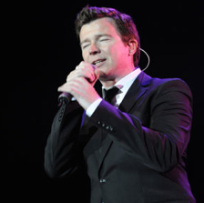 Photo - Rick Astley Photo - Rick Astley