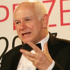 Photo of Sir Howard Davies 
