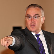 Photo of Huw Edwards Photo of Huw Edwards