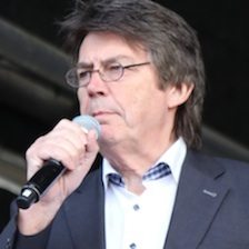 Photo of Mike Read's Pop Quiz Game 