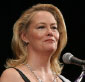 Cybill Shepherd (US)