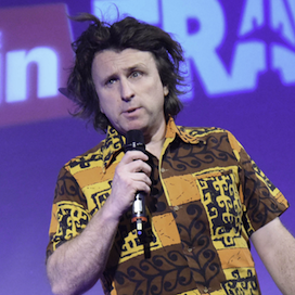  Milton Jones