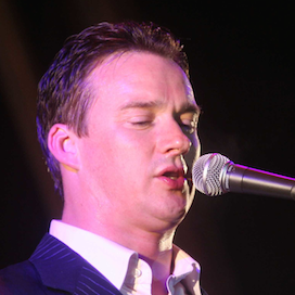  Russell Watson