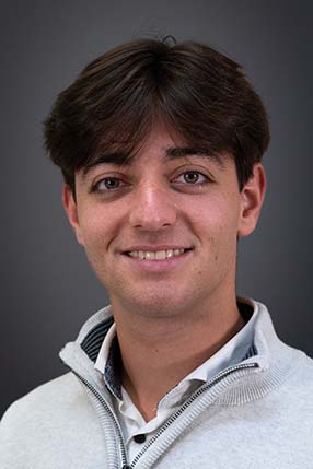 Max Cutner headshot